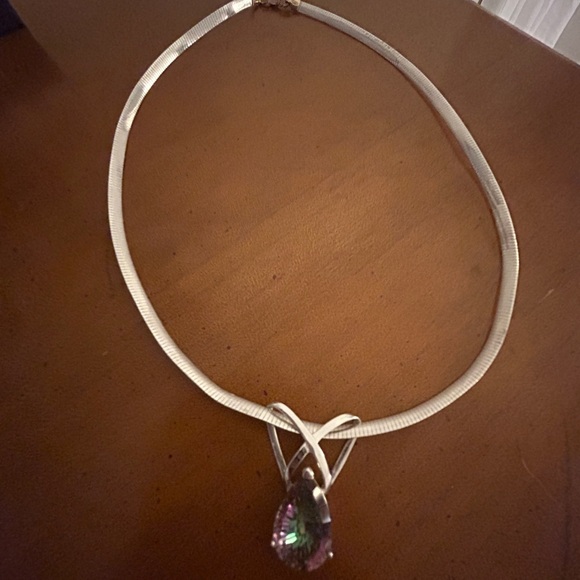 Mystic topaz necklace. Never worn. - Picture 11 of 12
